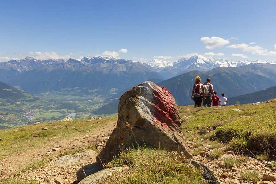 Marked trails in the upper Vinschgau mountains Marked trails in the upper Vinschgau mountains